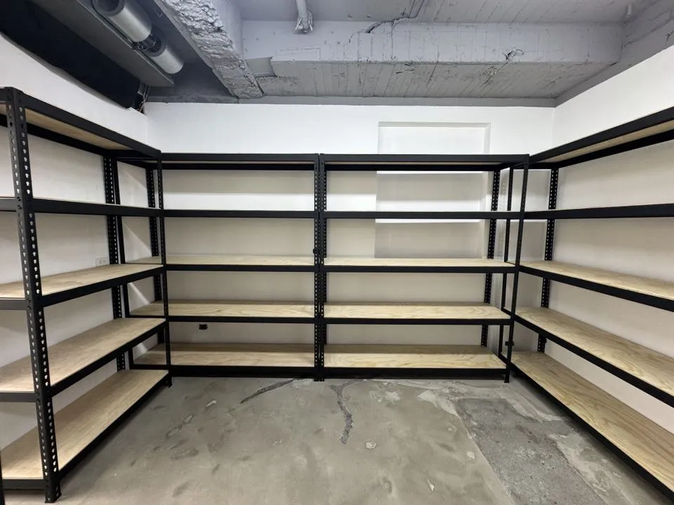 朝牌服飾UNDEFEATED台中