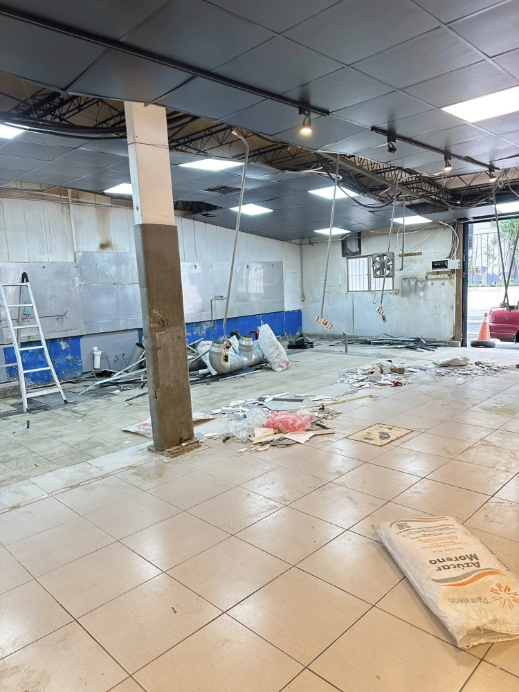 新竹 隔間櫃體 全拆除 地板切割 打水溝