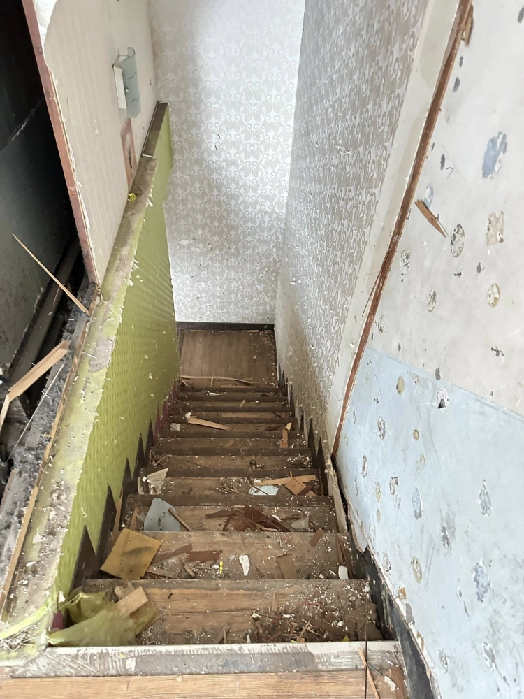 中壢1-3樓 全室垃圾清除 全室隔間拆除 打石｜全室壁紙撕除