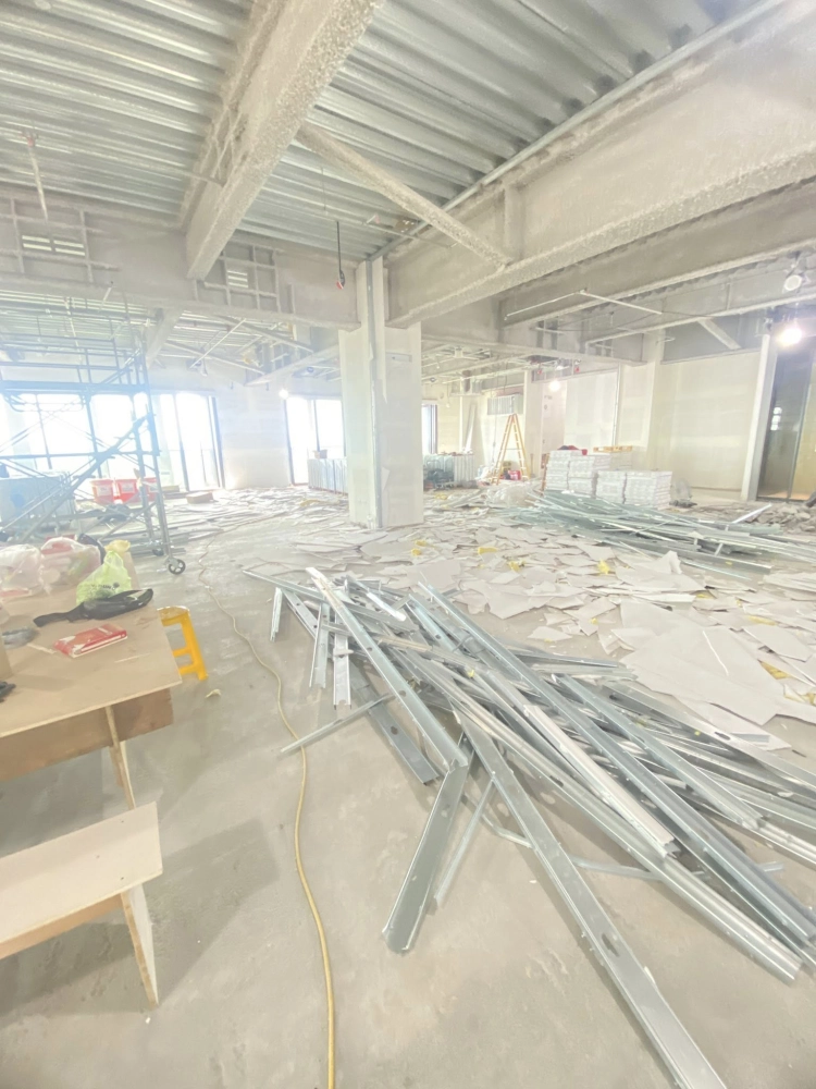 商空拆除作業