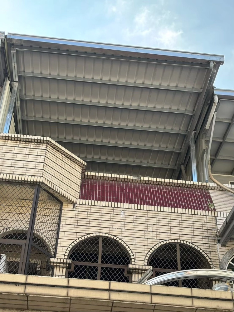 高雄運輸工程與土地回填