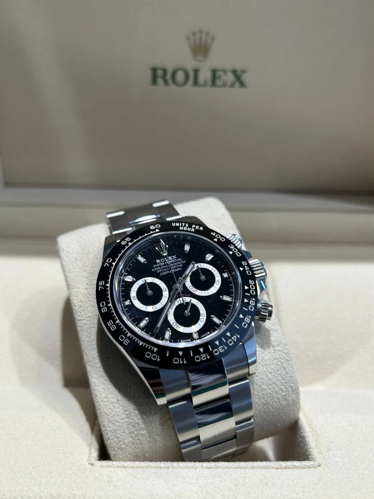 ▶台中市西屯區 ROLEX 勞力士 DAYTONA 迪通拿黑面腕錶｜景福買取黃金・勞力士收購專門店 高價收購中