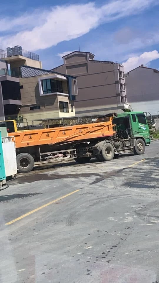 配合地基開挖（土頭），道路清洗，抑制揚塵