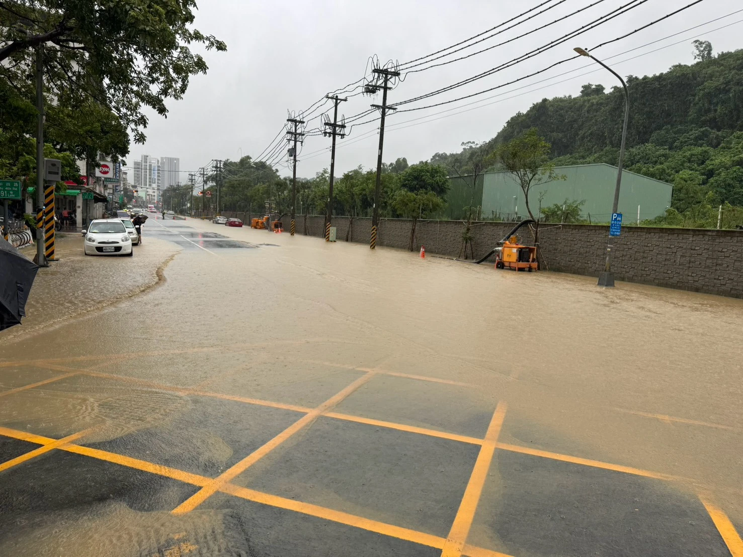高雄市政府環境保護局-救災-道路清洗-待命