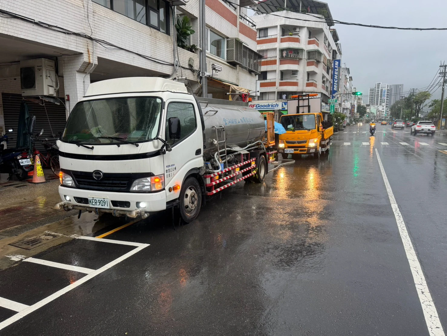 高雄市政府環境保護局-救災-道路清洗-待命