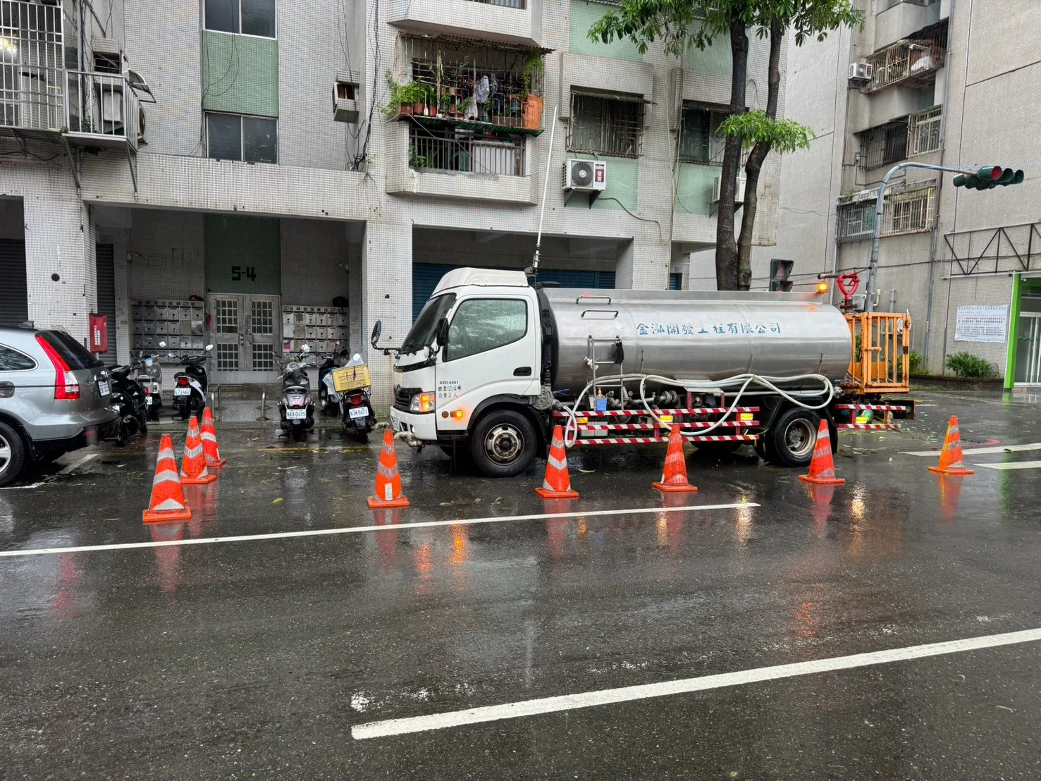 高雄市政府環境保護局-救災-道路清洗-待命