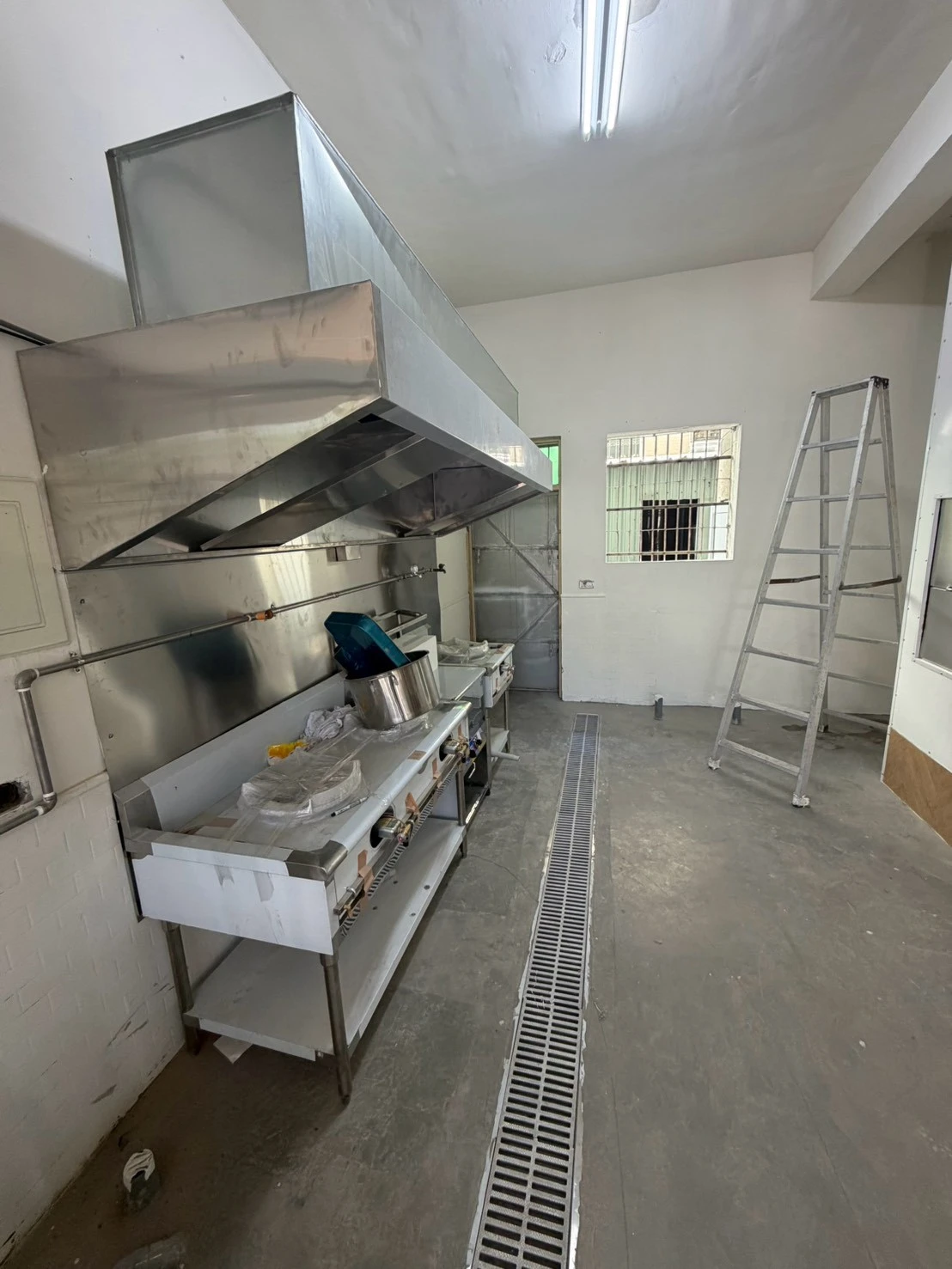 鑫泰式料理館