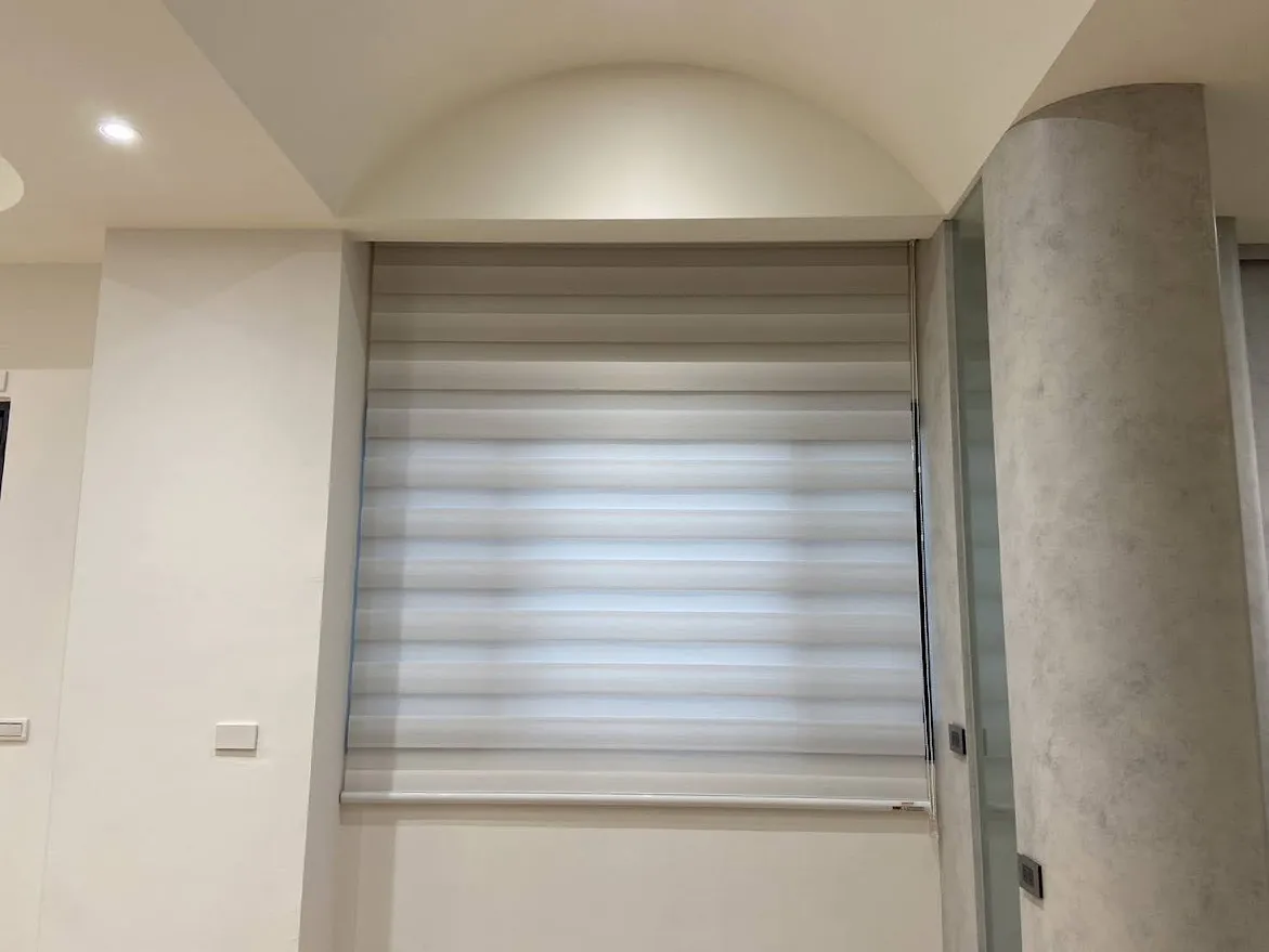 調光捲簾有哪些優點？嘉義窗紗安裝｜西區窗紗安裝