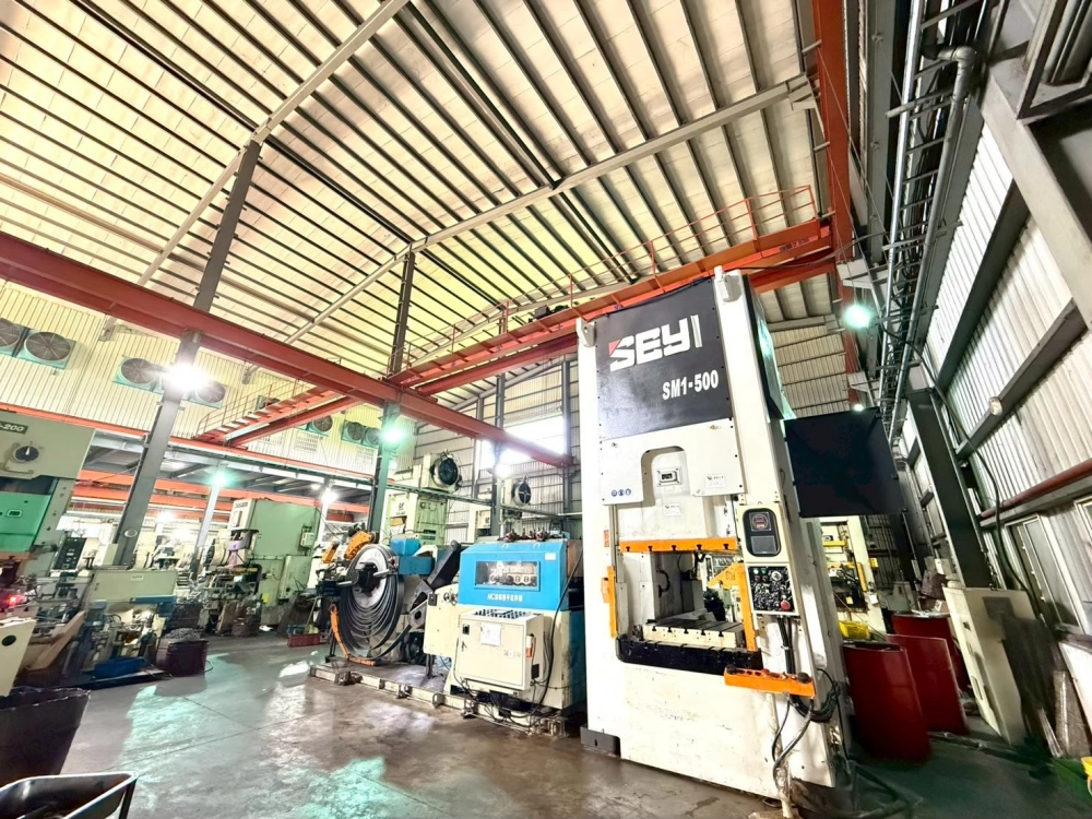 沖床機台02