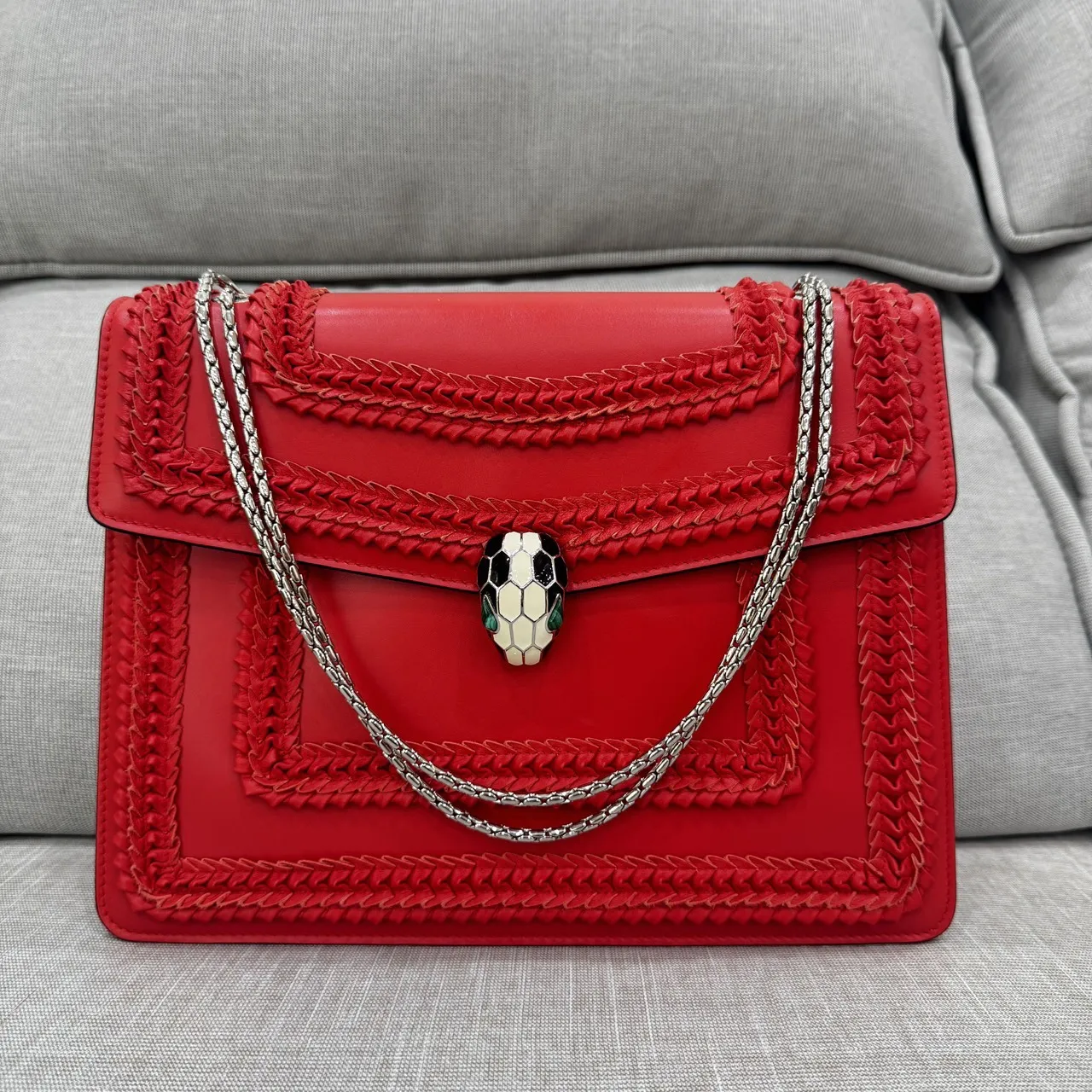 Bvlgari 蛇頭包 尺寸30x22x7cm