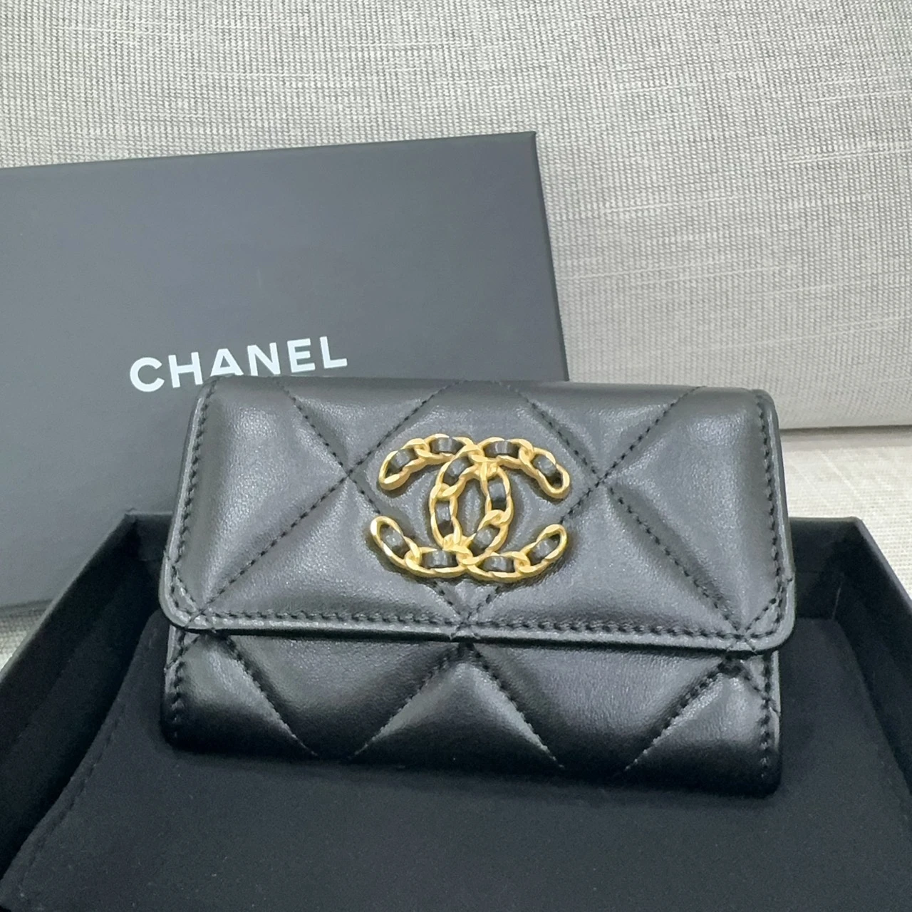 Chanel 全新 19卡包/零錢包 芯片款