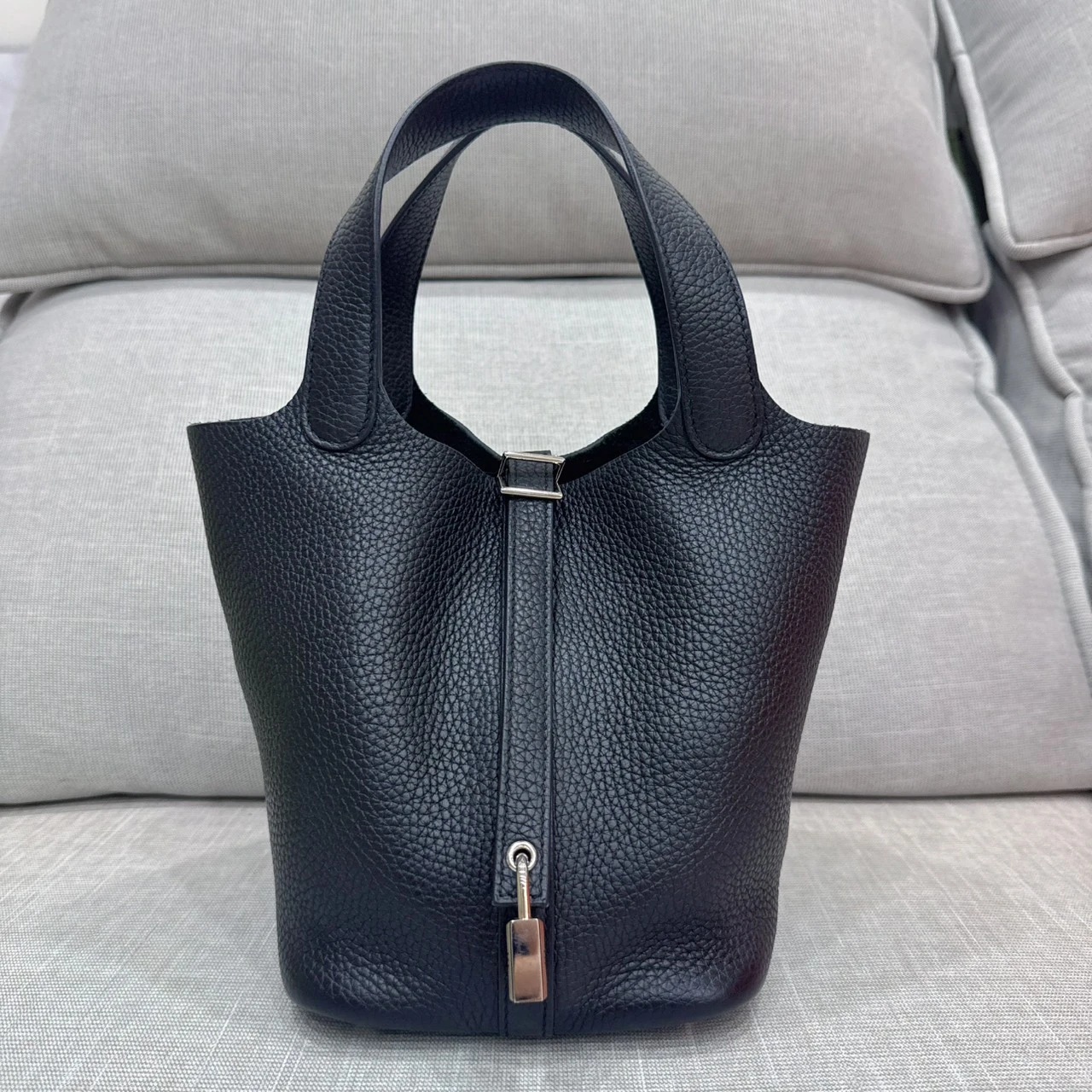 Hermes P18菜籃子黑銀