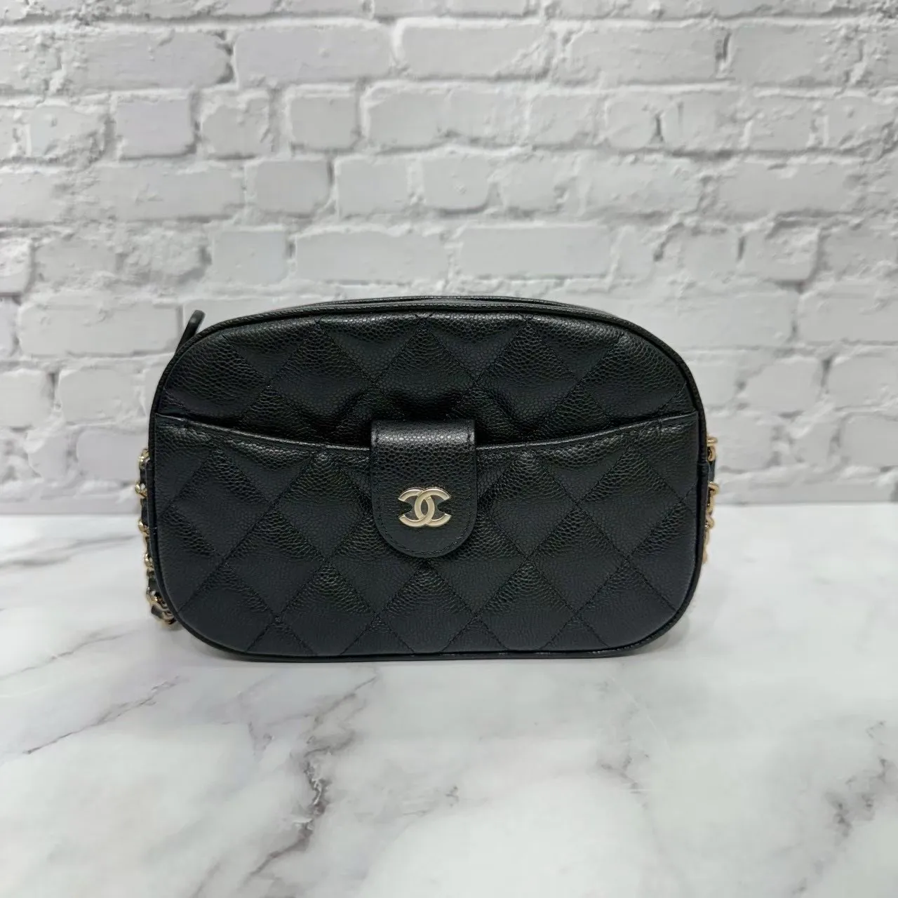 Chanel 全新荔枝牛皮相機包 芯片款