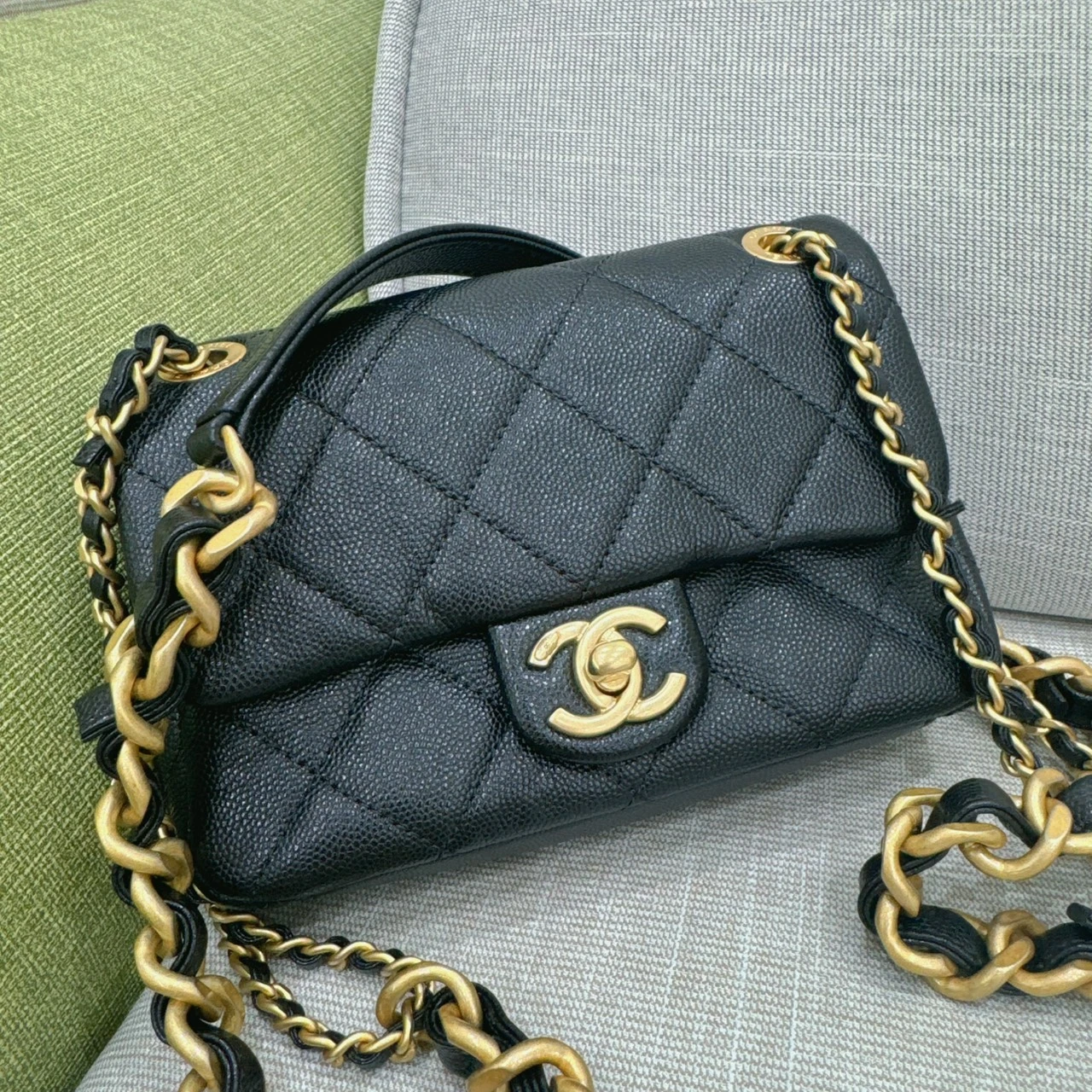 Chanel 粗鏈條荔枝cf mini芯片款