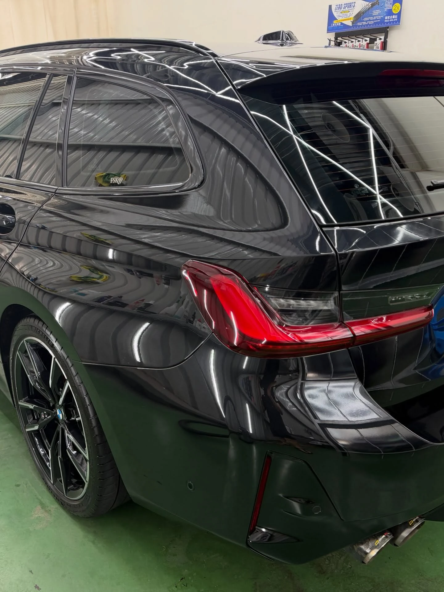 BMW