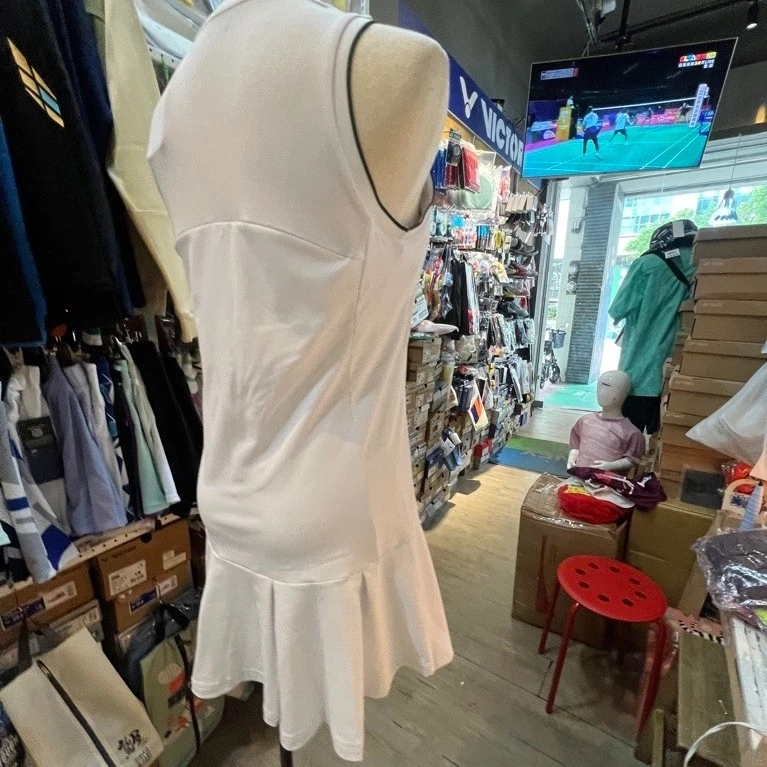 鷲屋 YONEX 國際戰略連身裙 $3200 size:L