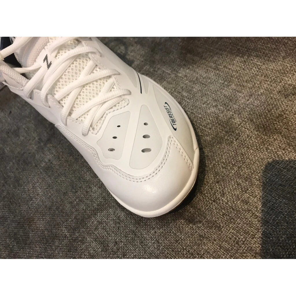 YONEX 2026新款加強版shb65z4 多了車縫線 數量不多