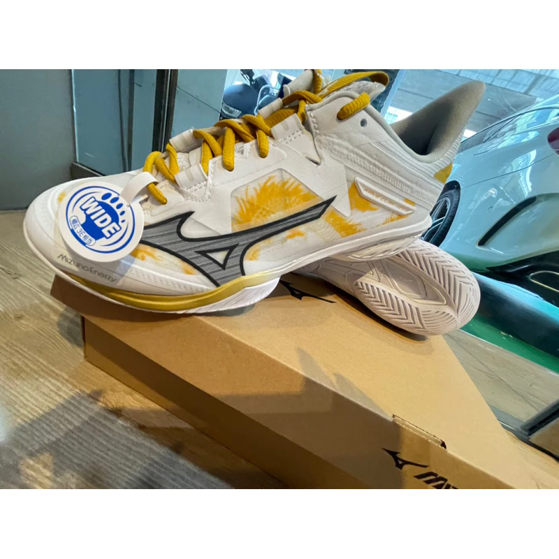MIZUNO WAVE CLAW NEO 2 羽球鞋 71GA227042 金龍配色 龍年限定 寬楦