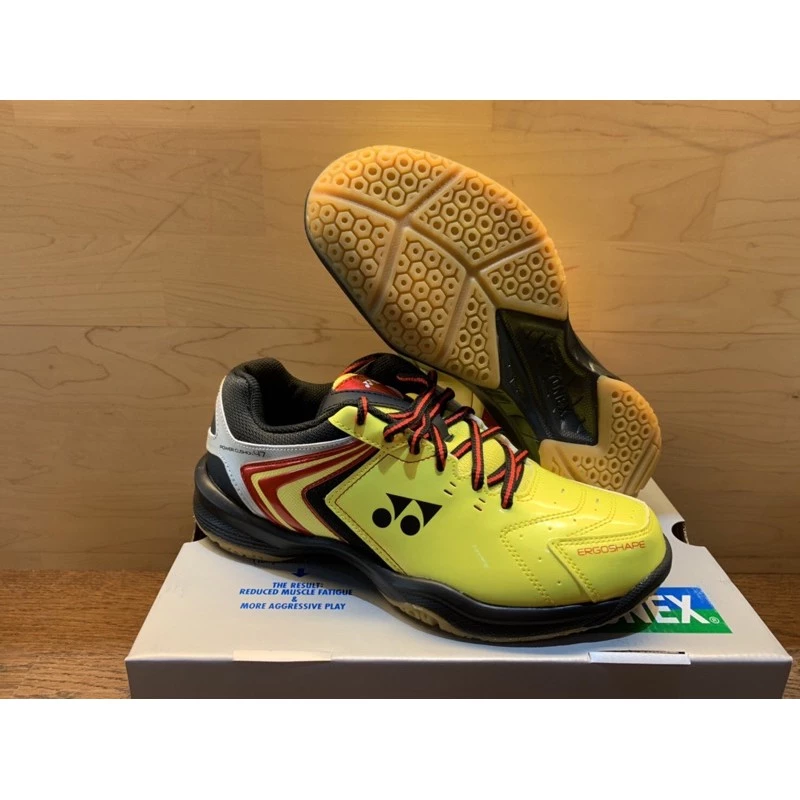 YONEX 年終促銷 買一送一 $3000/$2200/$1800