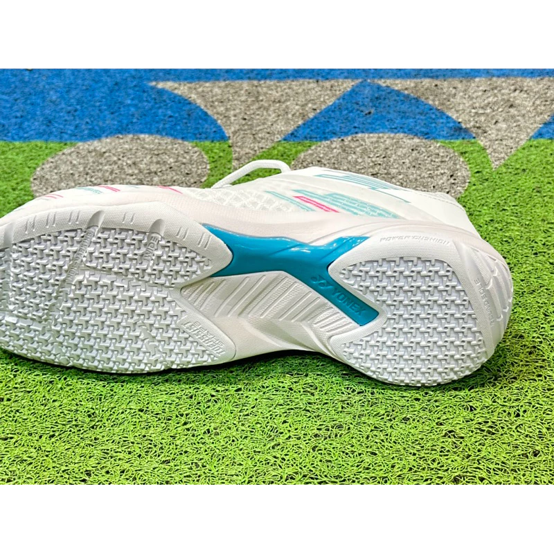 YONEX POWER CUSHION CASCADE ACCEL WIDE 寬楦羽球鞋 SHBCA1W