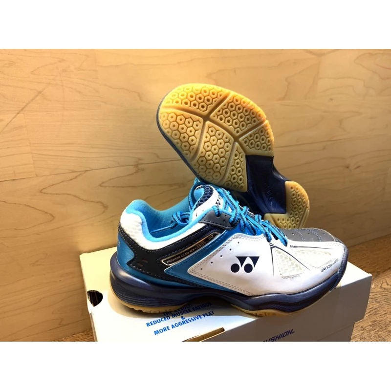 YONEX 年終促銷 買一送一 $3000/$2200/$1800