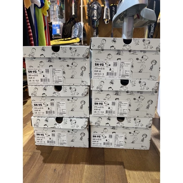 VICTOR X PEANUTS 聯名羽球鞋