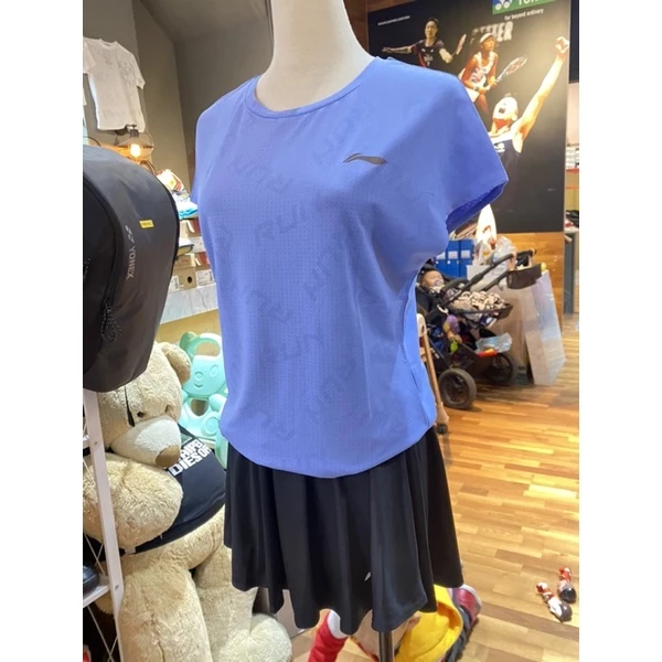 李寧 薰衣草紫排汗衫搭可愛圓裙（運動褲裙）上衣$790 裙子$980