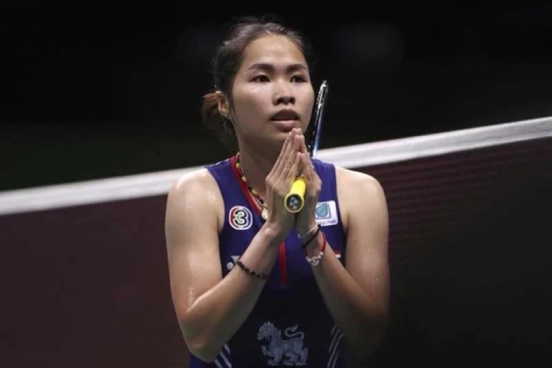 YONEX 大賽服女版 日本版連身裙 到貨趕快來搶購yonex20424 /20424/20424