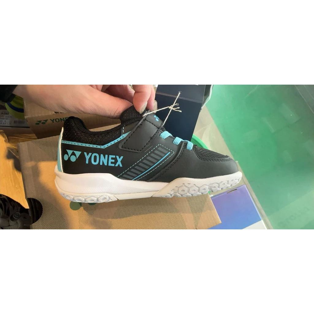 YONEX POWERCUSHION兒童羽球鞋黑藍