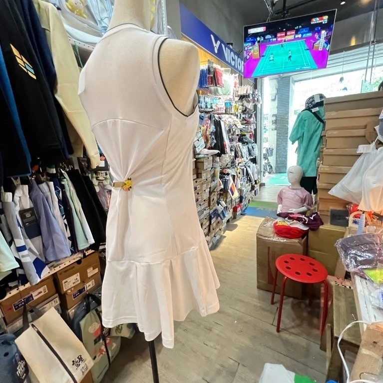 鷲屋 YONEX 國際戰略連身裙 $3200 size:L