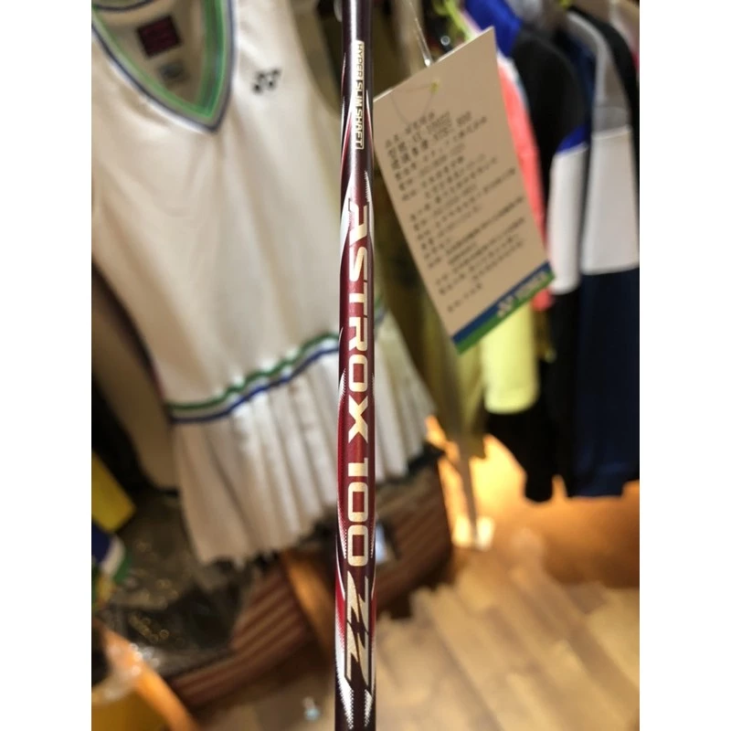 新品搶先看 YONEX ASTROX 紅色 100 ZZ 新色羽球拍 AX-100ZZN