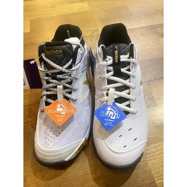 ❤️鷲屋❤️VICTOR勝利巭專業羽毛球鞋男女運動防滑減震透氣功夫 P9200AH亮白