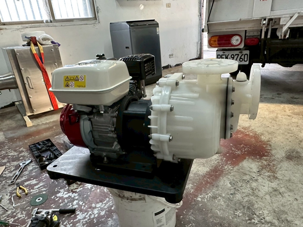 化學槽車引擎式泵浦維修PP/PVDF/白鐵