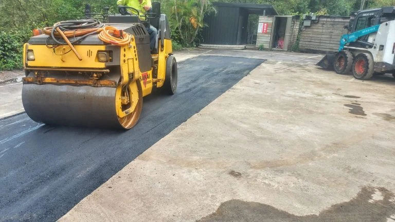 馥森阪治trio 路基改善工程