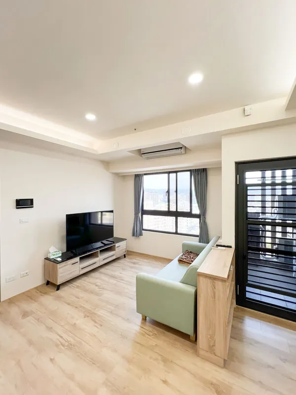 泓瑞崇德薈-三房二廳