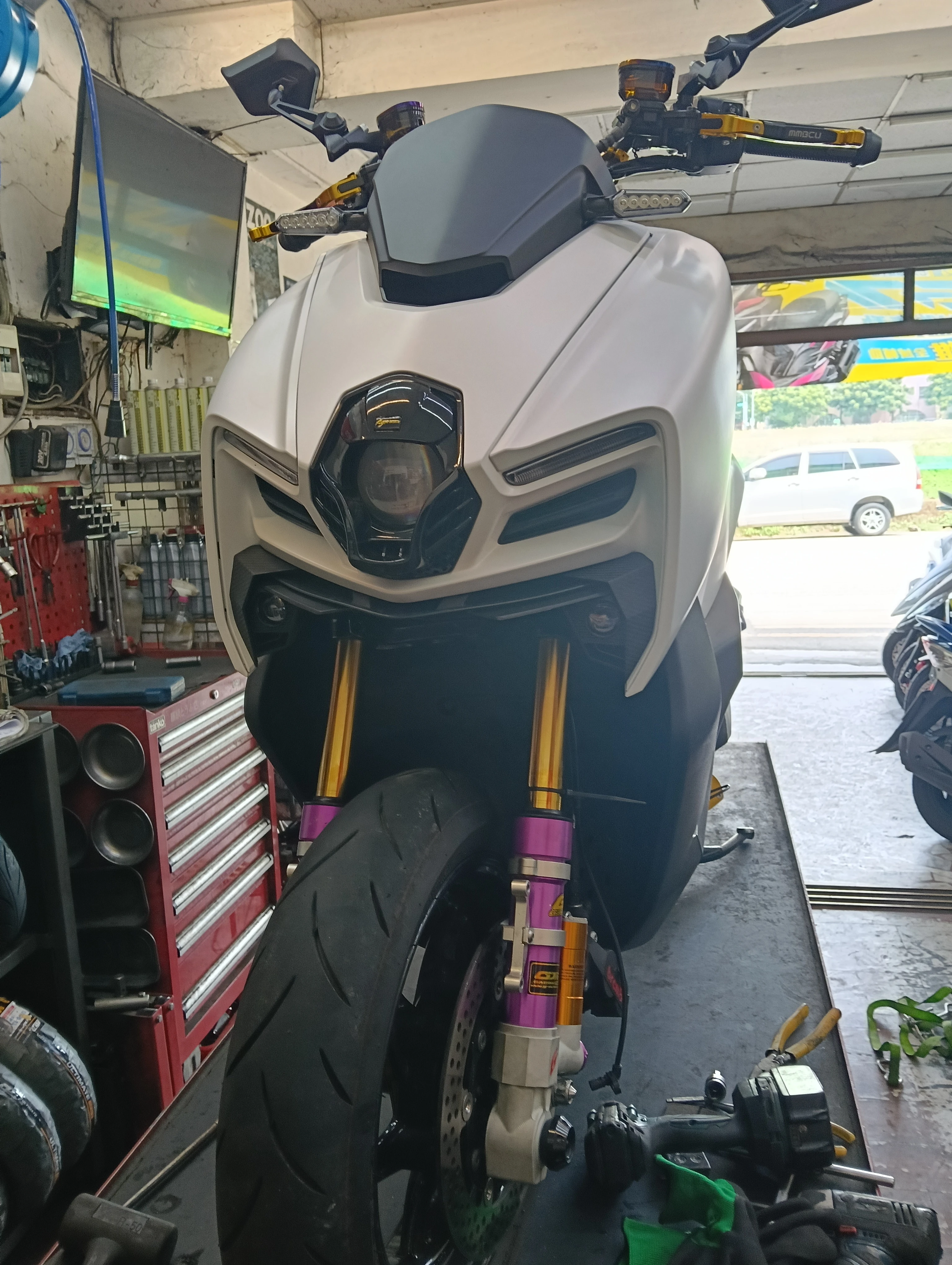 MMBCU前避震整理 ｜桃園機車維修推薦｜八德區機車維修｜八德區機車改裝