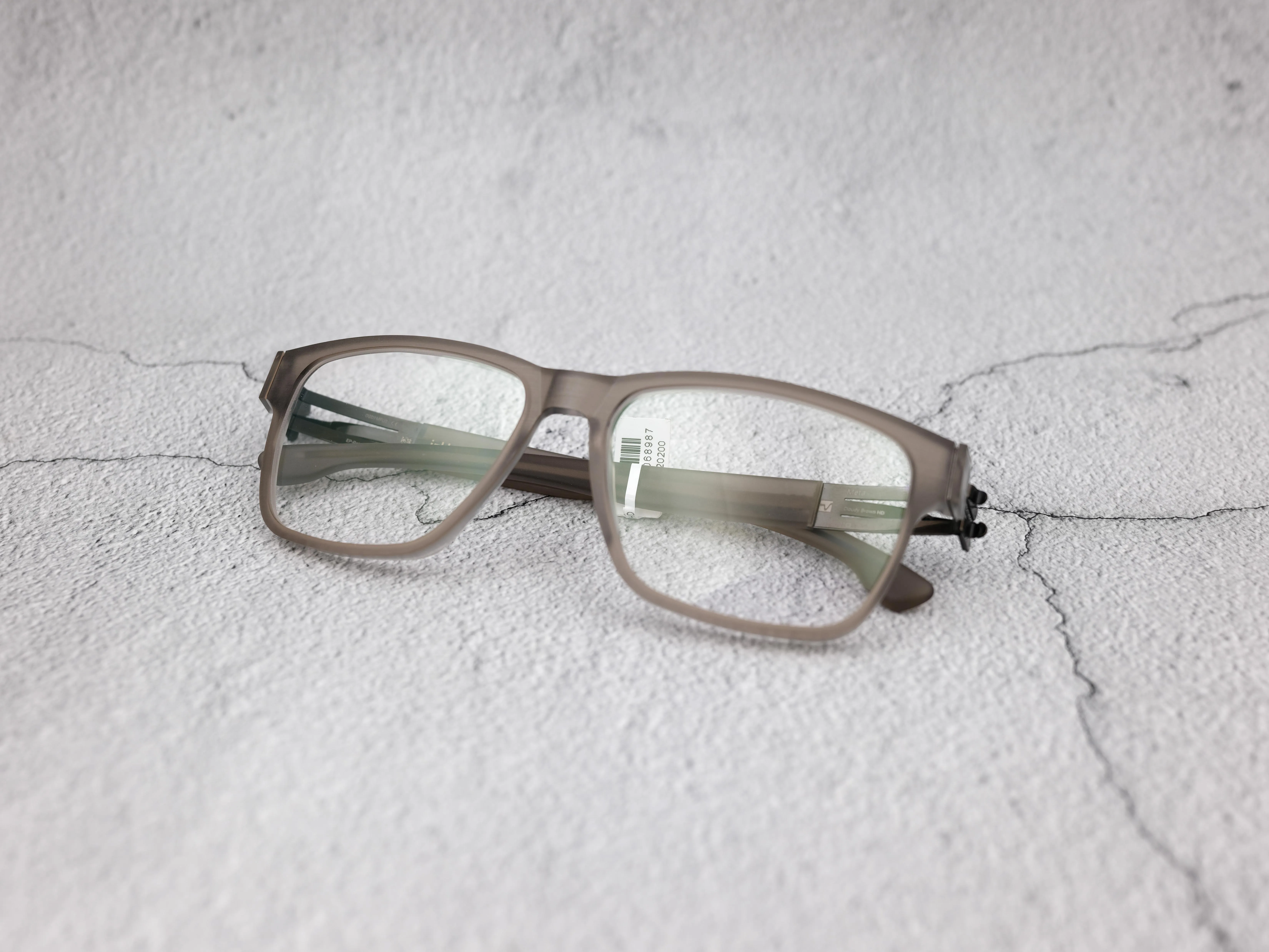 ic!berlin Meta Cloudy Brown HD 