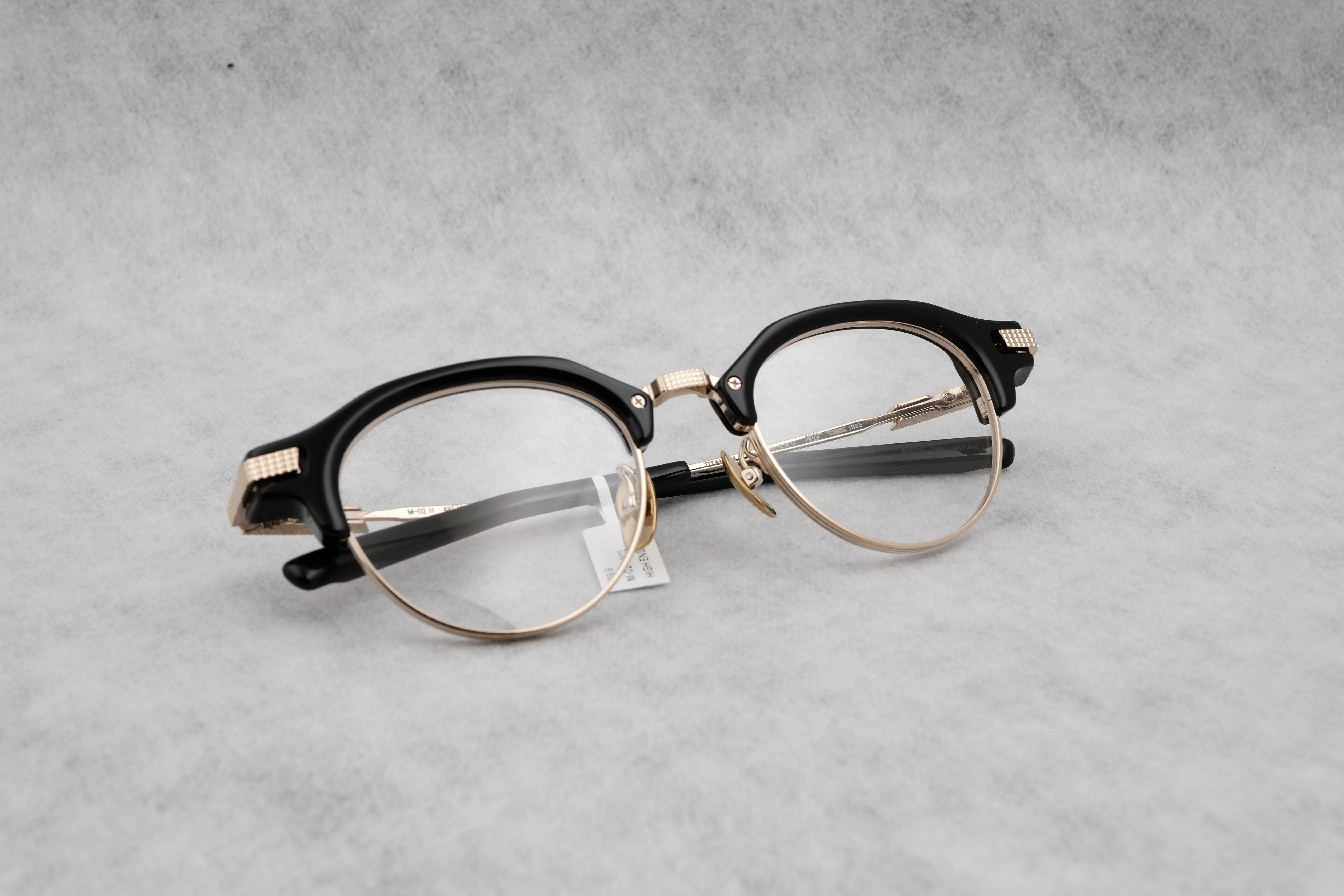 999.9 M-02 9001 HIGH END