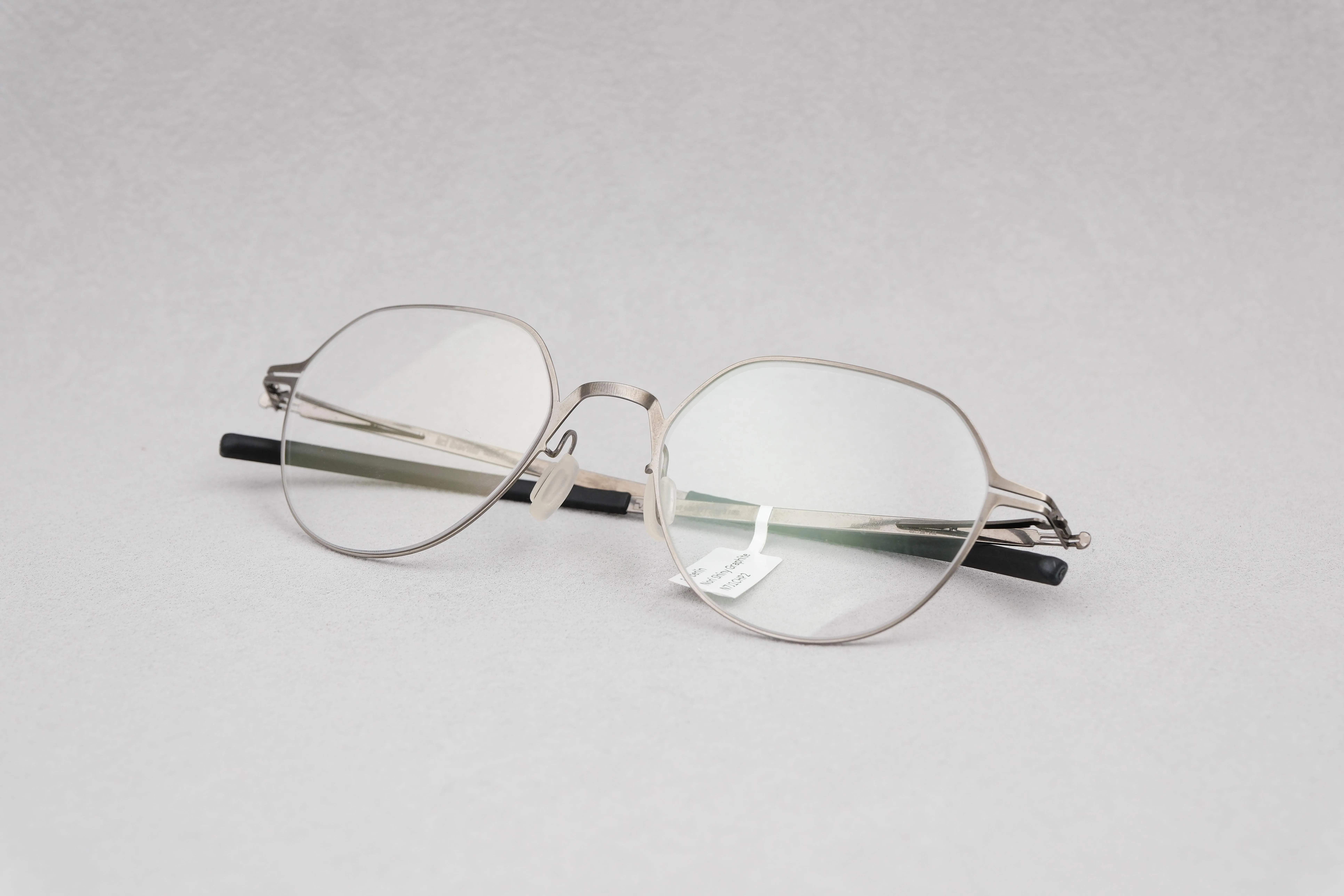 ic!berlin Nori Shiny Graphite