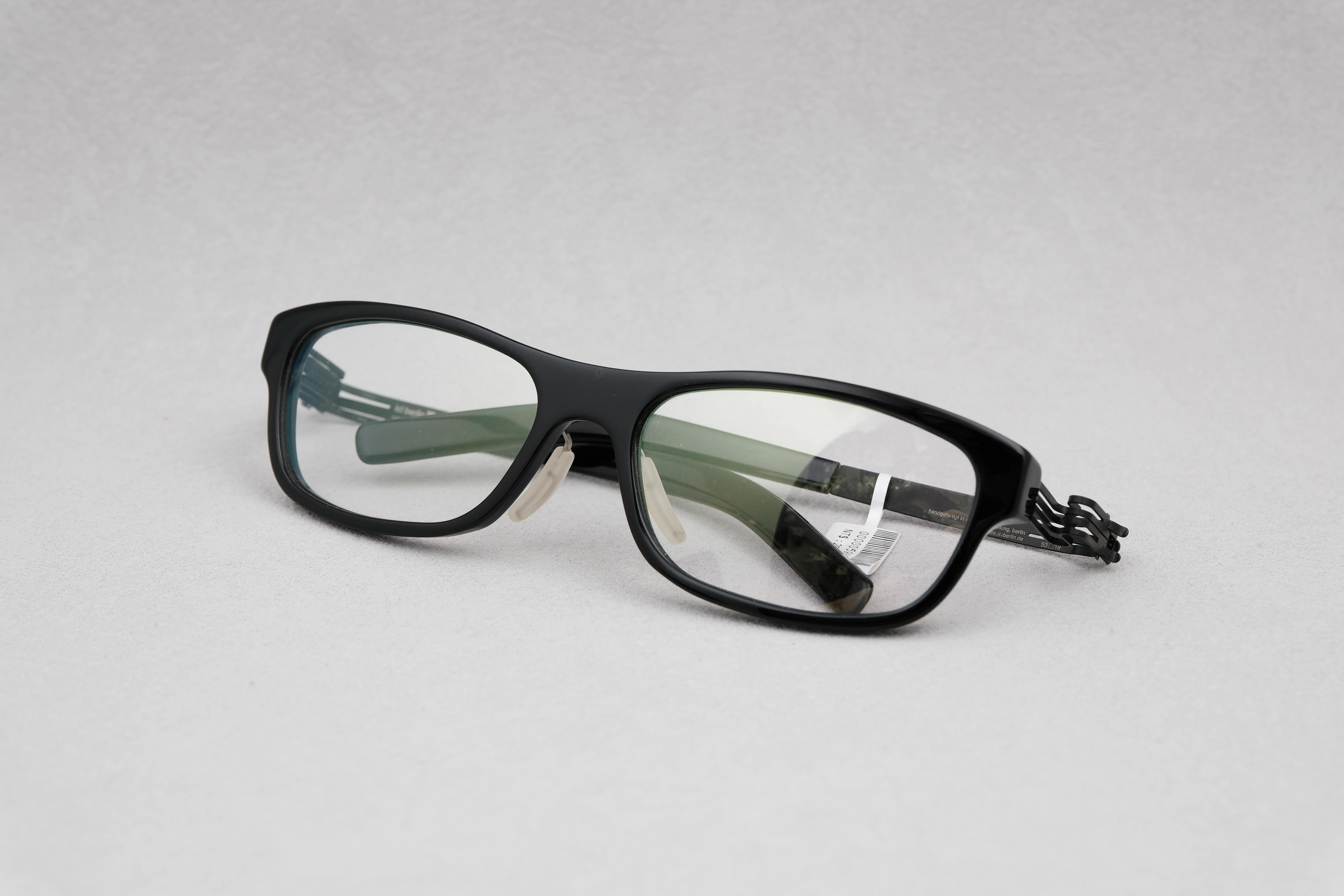 ic!berlin model uma53 black