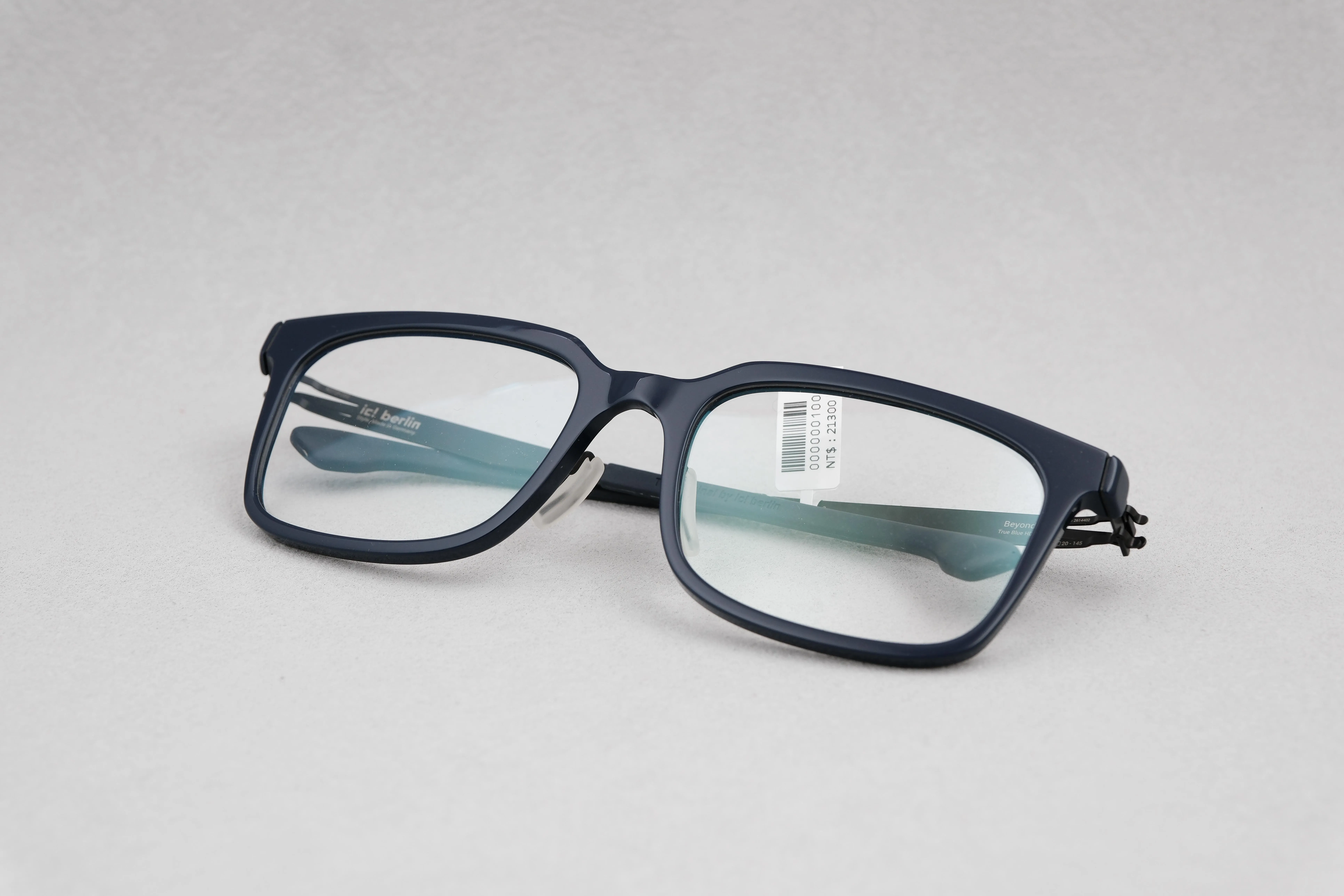 ic!berlin beyond Ture Blue HD