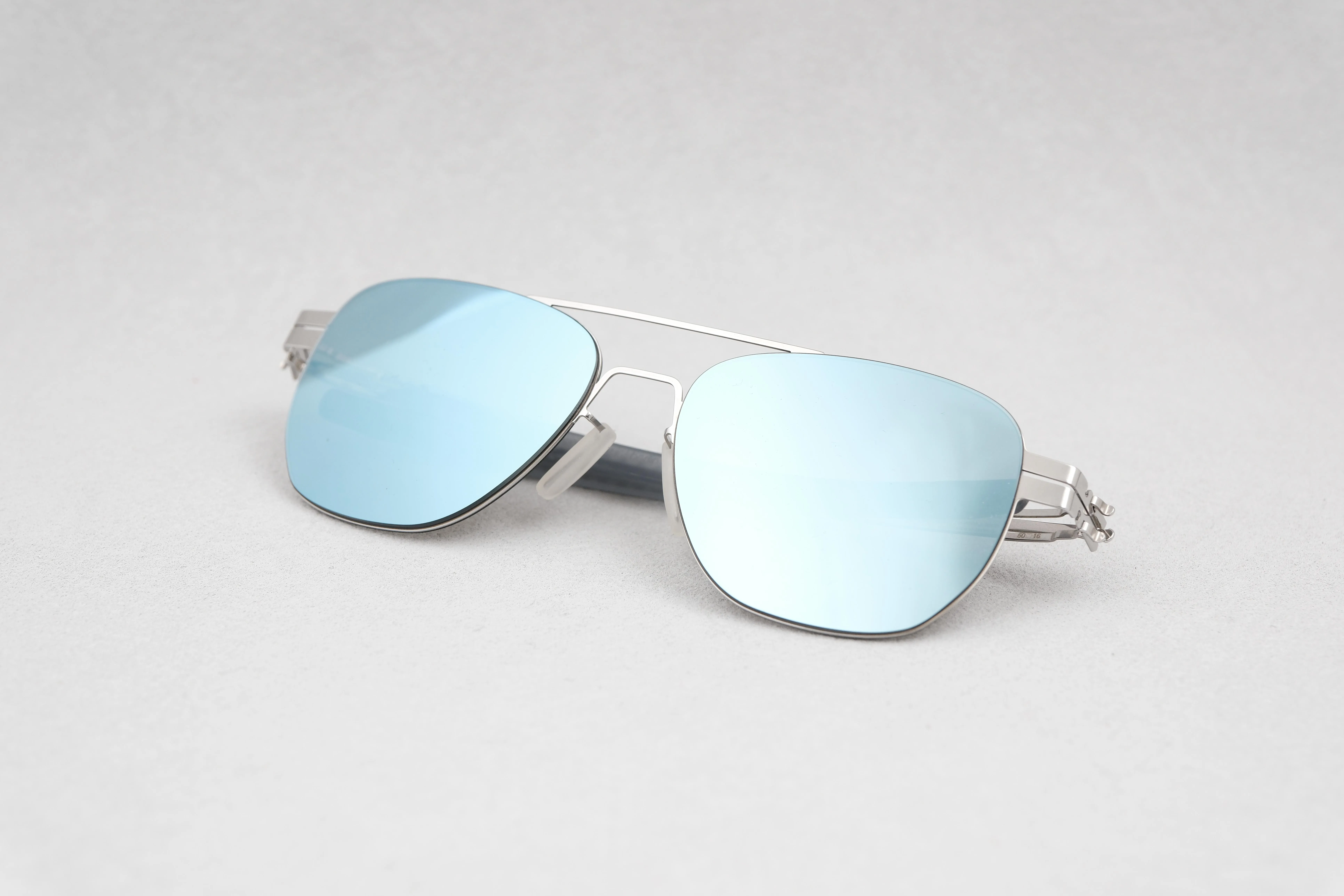 ic!berlin bondi chrome