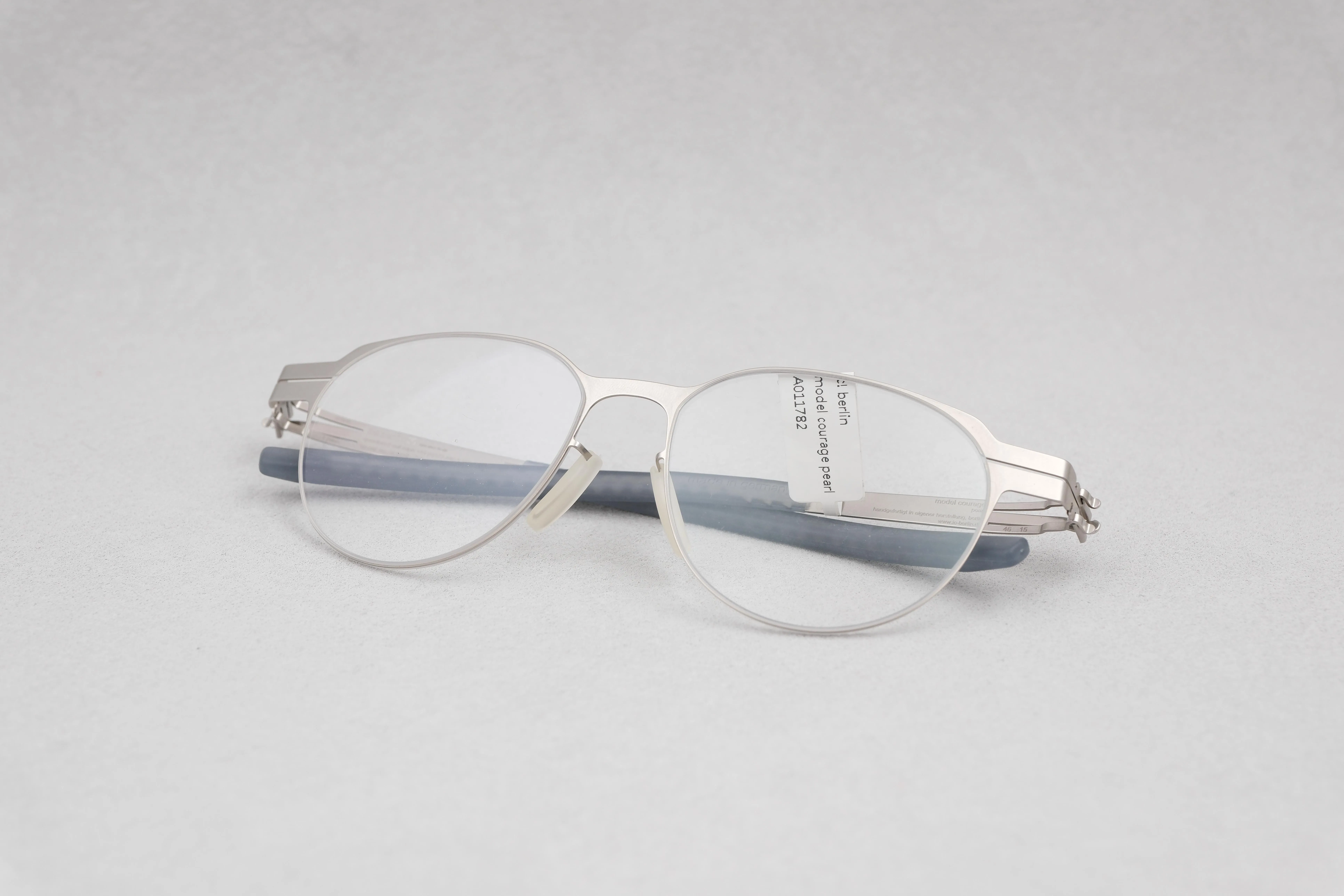 ic!berlin model courage pearl