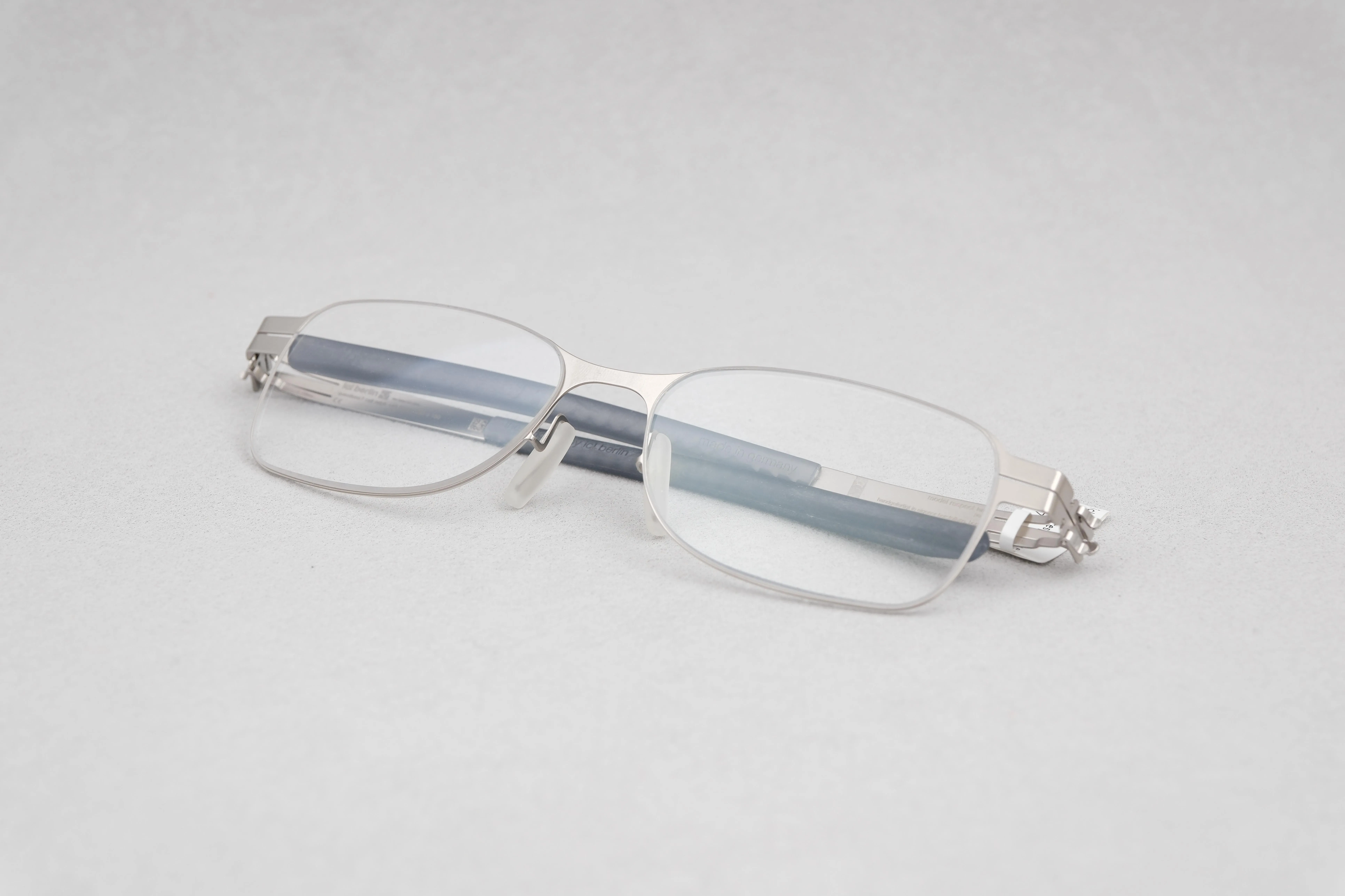 ic!berlin model respect large pearl