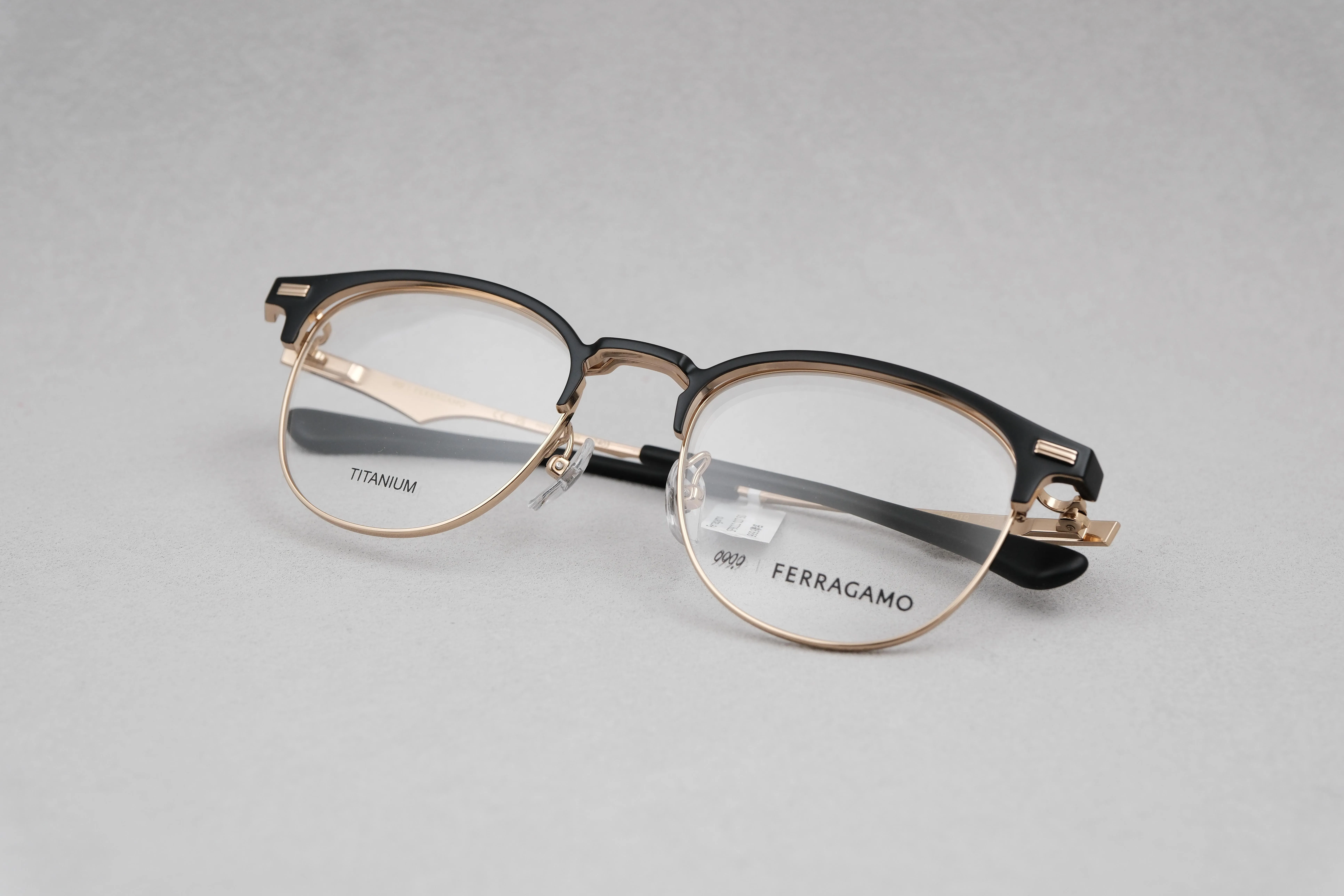 Ferragamo SF9011 017 50 999.9聯名