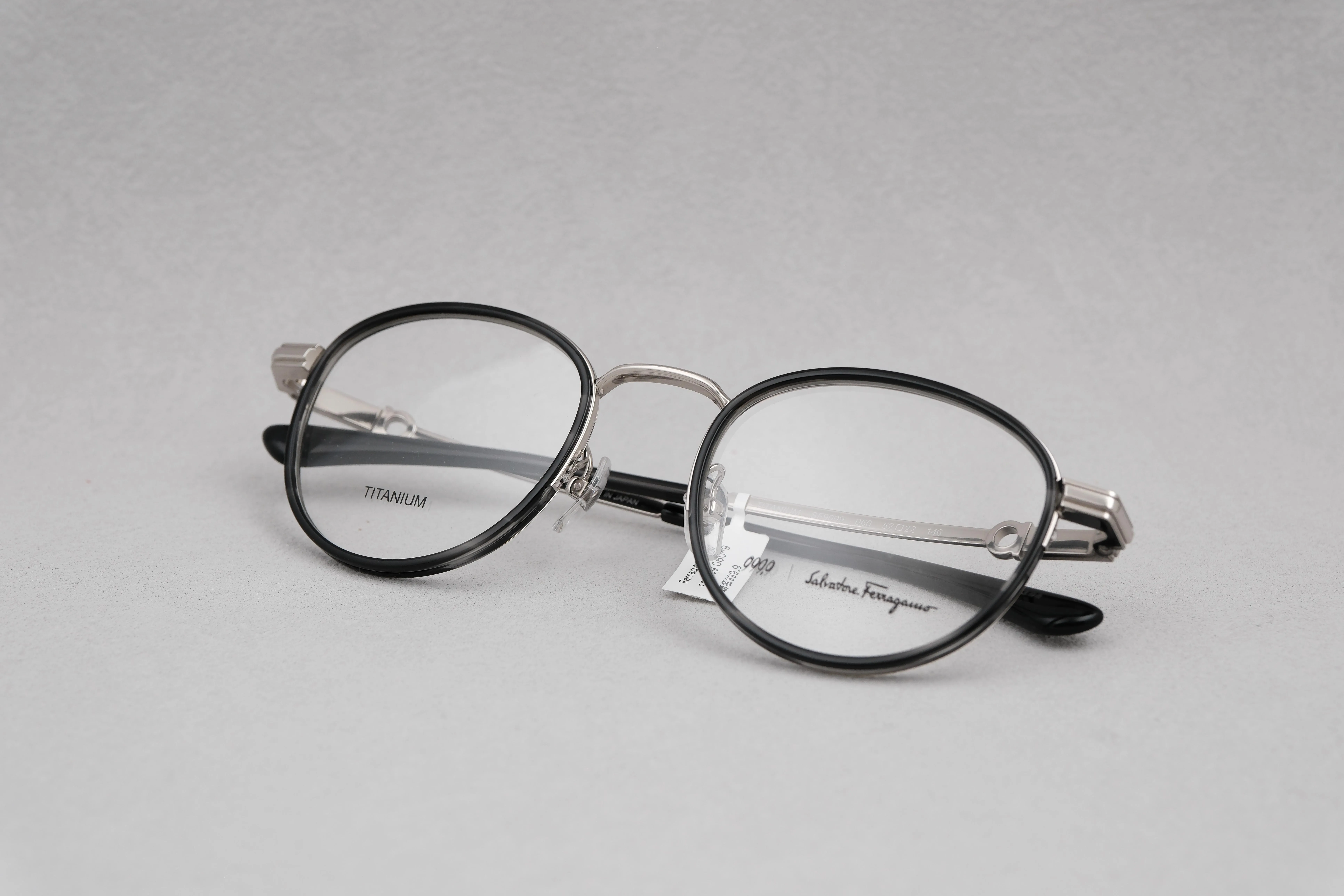 Ferragamo SF9009 060*9 999.9聯名