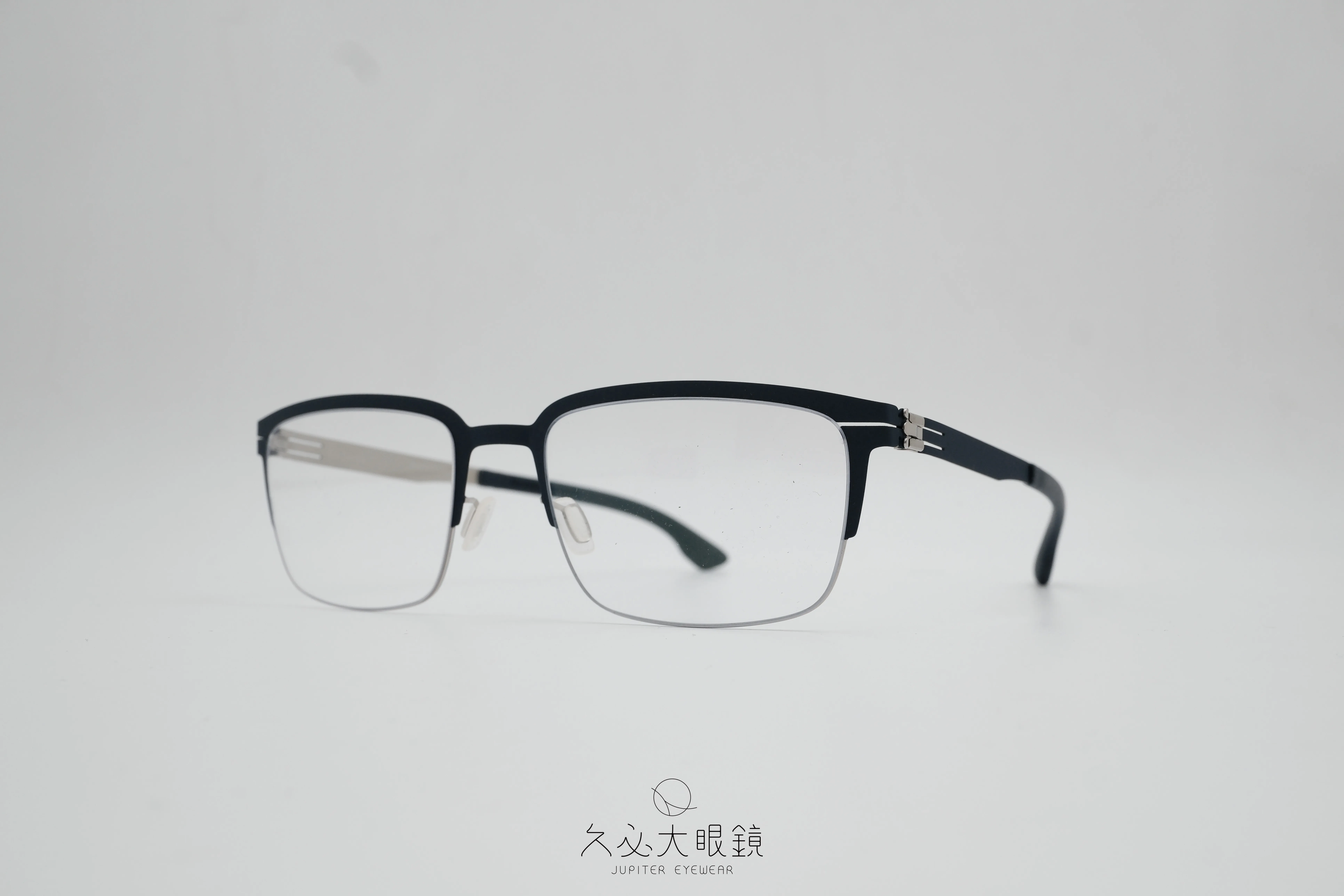 ic berlin  Emmett Blue/Pearl