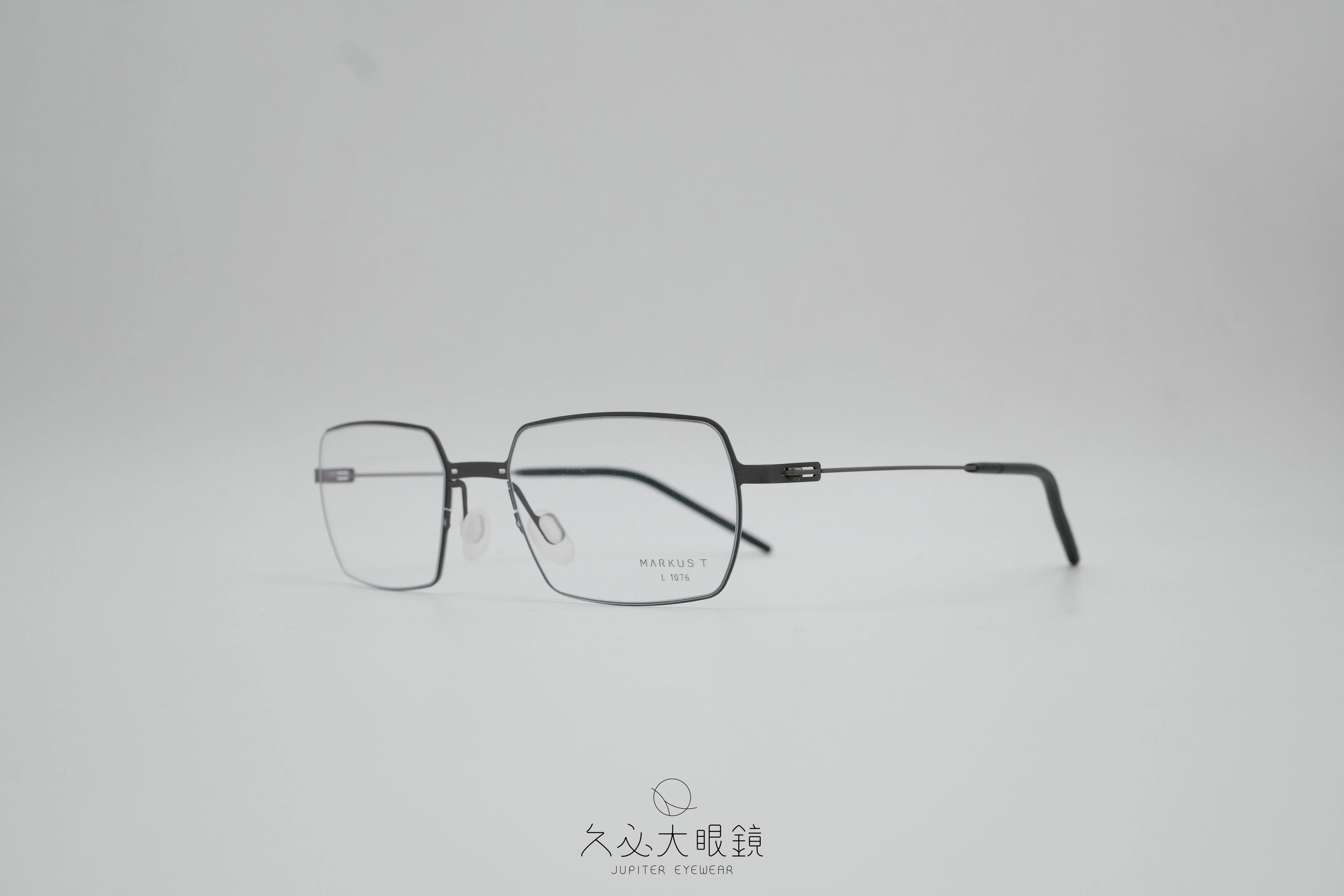 Markus T DOT L1076 215/335/145/03