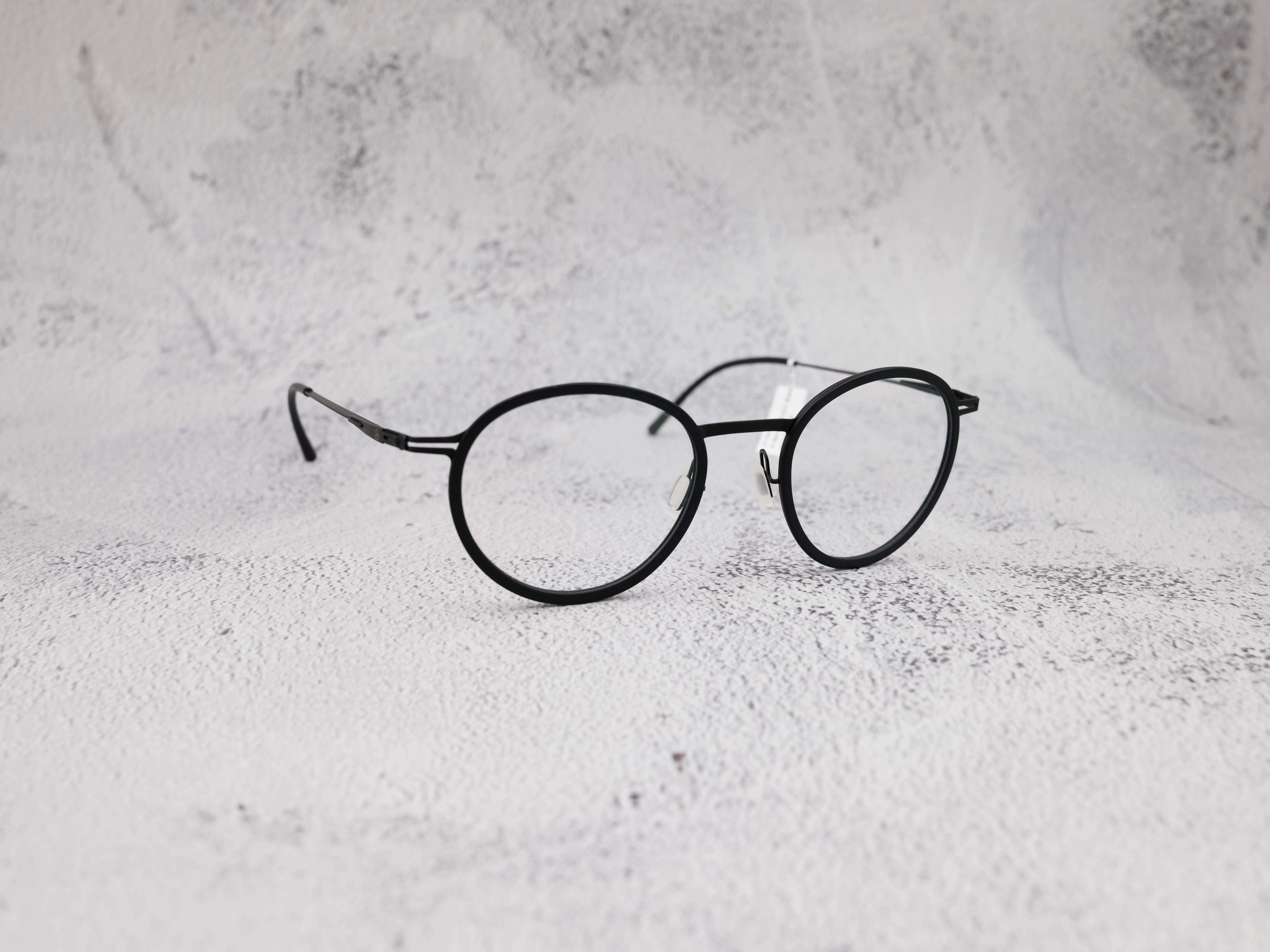 ic!berlin X Benz MB Black HD Ma