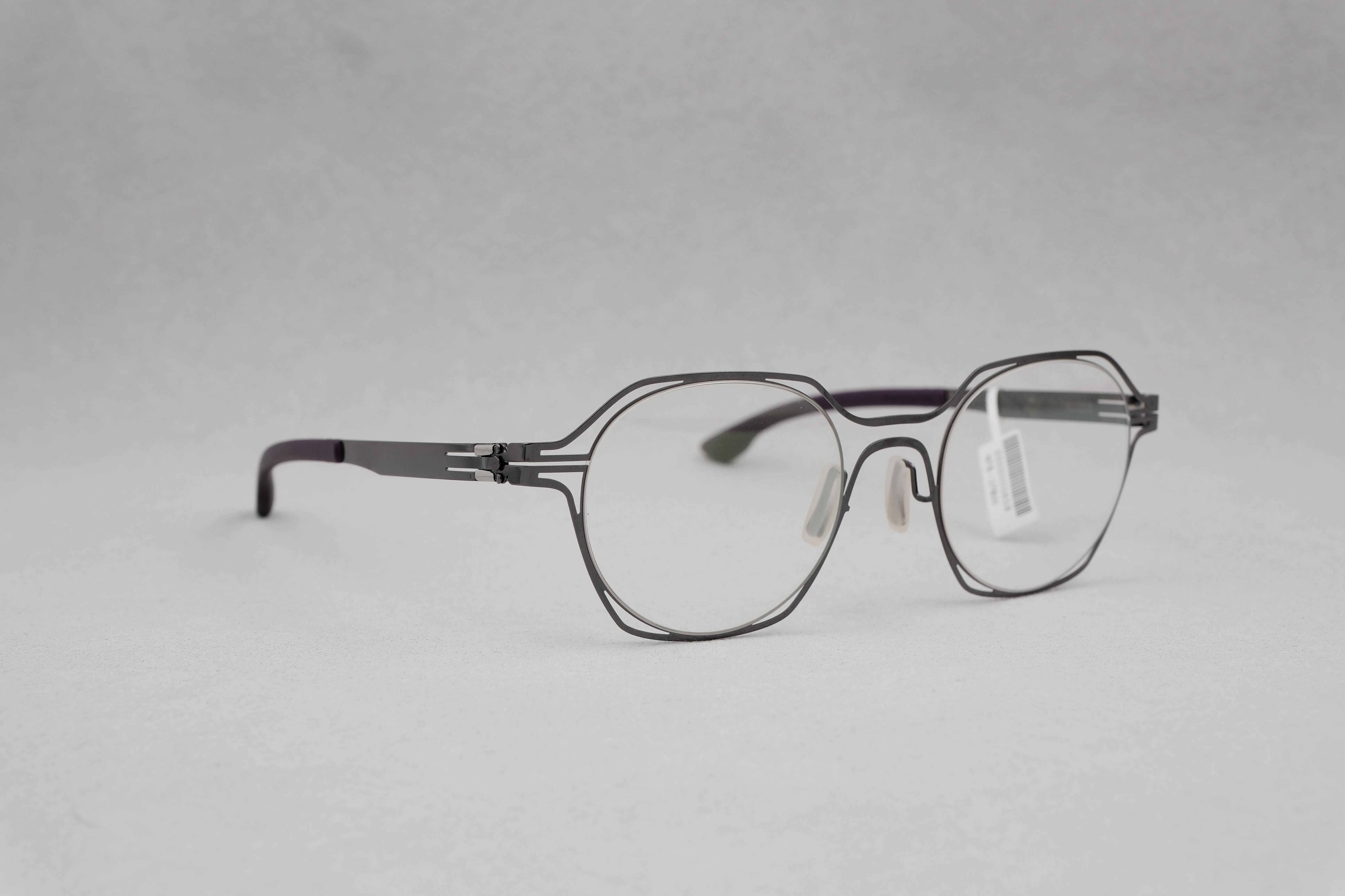 ic!berlin Fire Dragon Dance Shiny A